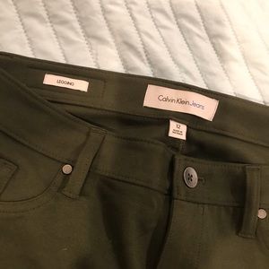 Calvin Klein Leggings.